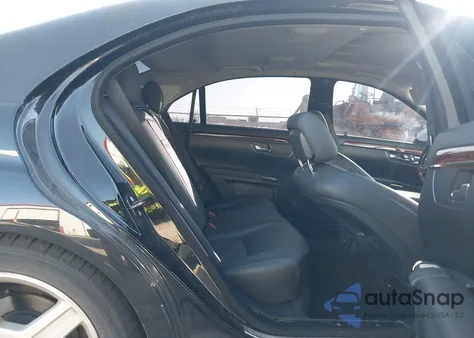 2008 Mercedes-Benz S 550 from USA, damaged, VIN WDDNG71X48A230657